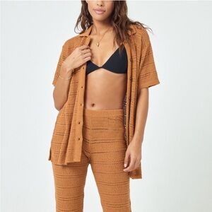 LSPACE Marbella top
Swim cover up